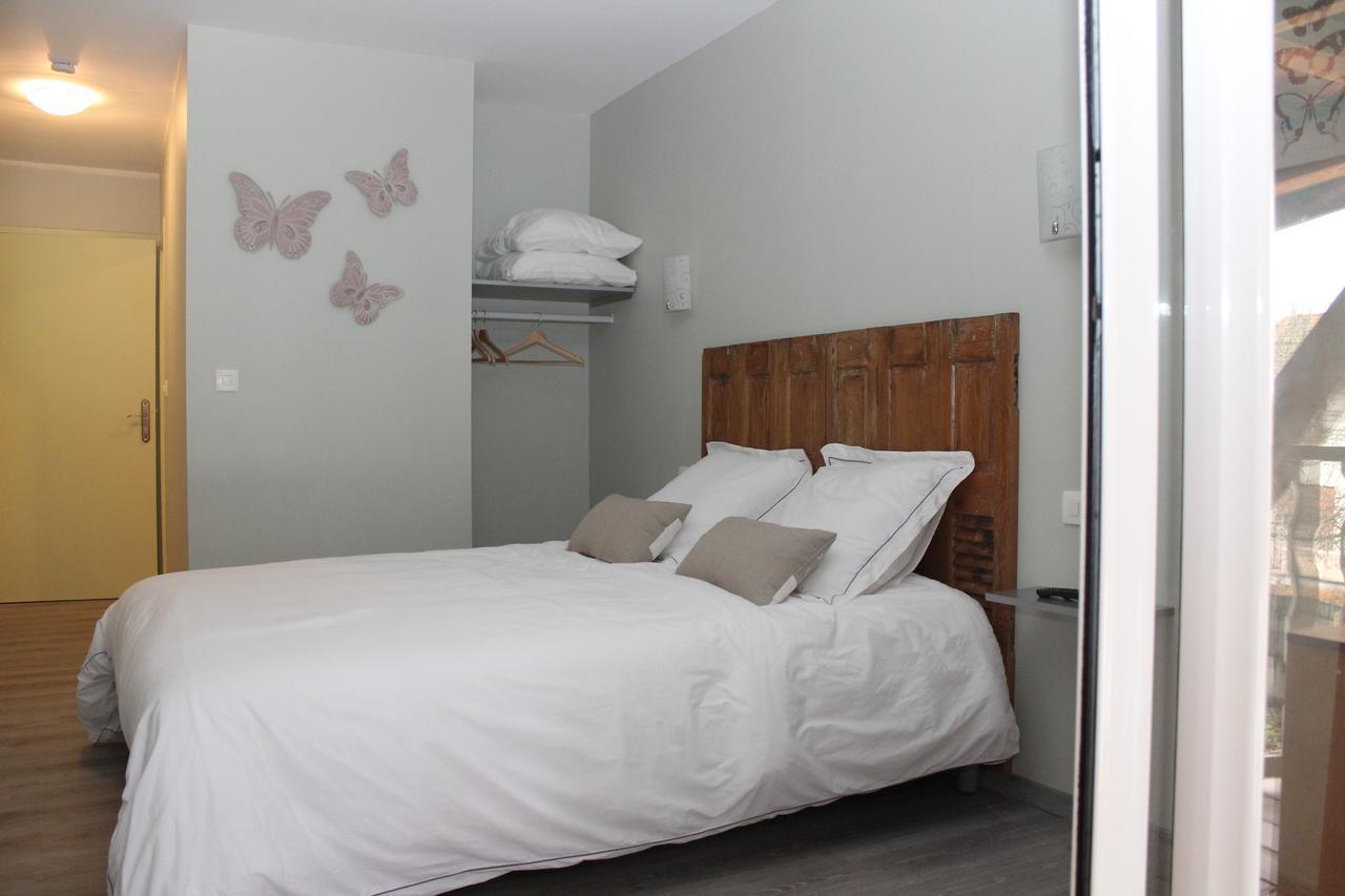 Sous Le Figuier Bed and Breakfast Saint-Siméon-de-Bressieux Εξωτερικό φωτογραφία